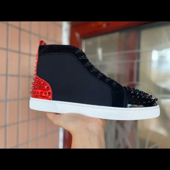 Christian Louboutin Sneakers - Picture 4 of 8